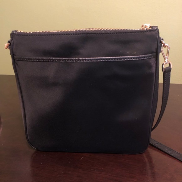 michael kores purse - Picture 2 of 4